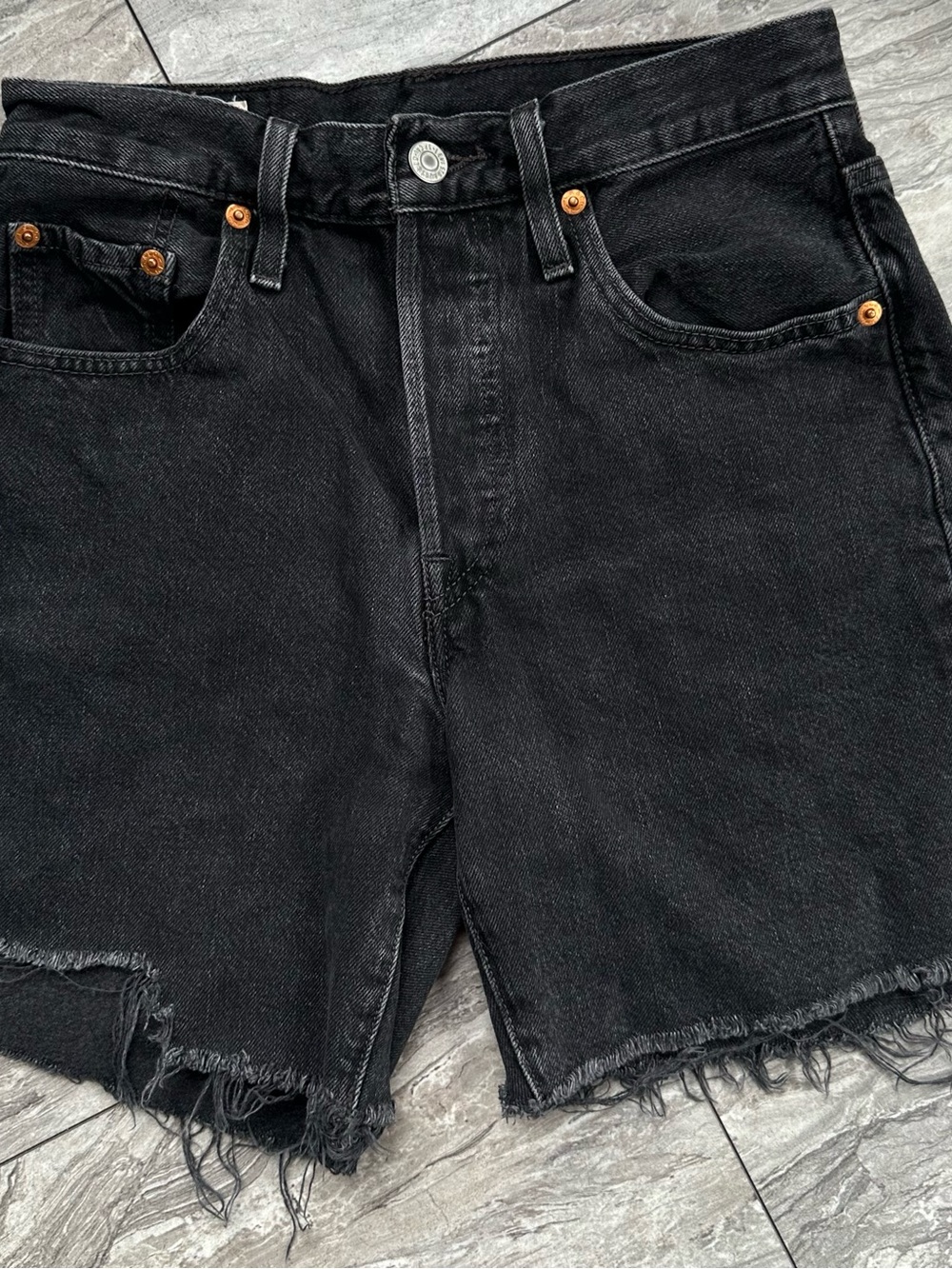 Levi’s 501 Original Women’s Black Denim Cutoff Shorts Button Fly Frayed Hem W24